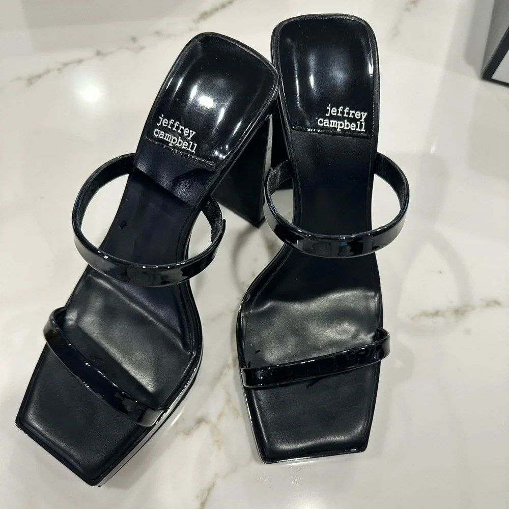 Jeffrey Campbell Hustler Black Patent Block Heel Sandals Size 7.5 - Picture 1 of 6